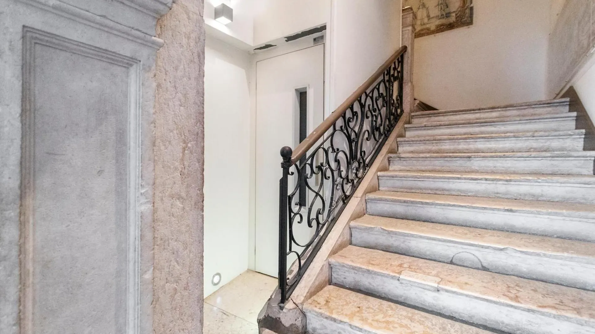 Madalena Prestige View Apartment Lisbon Portugal