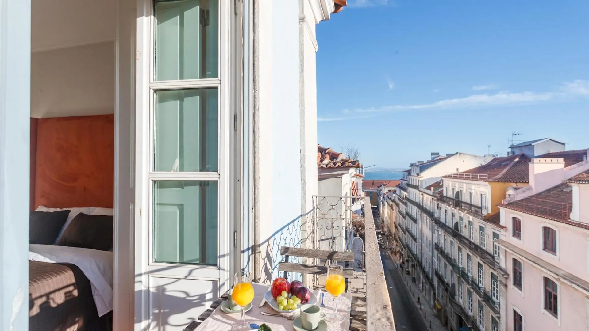 Madalena Prestige View Apartment Lisbon